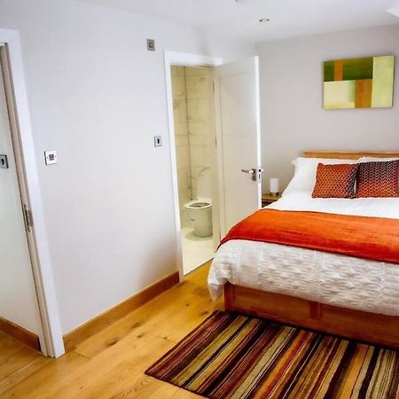 Airy, 3 Bedrooms, Ensuite , Central London Flat Exterior photo